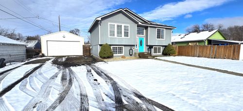 2119 E Buckeye Ave, Spokane, WA, 99207 | Card Image