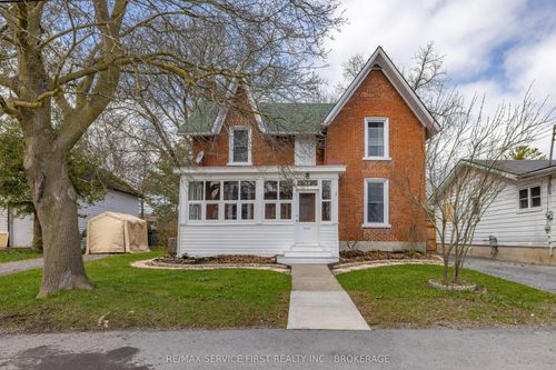 15 Graham St E, Napanee, ON, K7R1L6 | Card Image