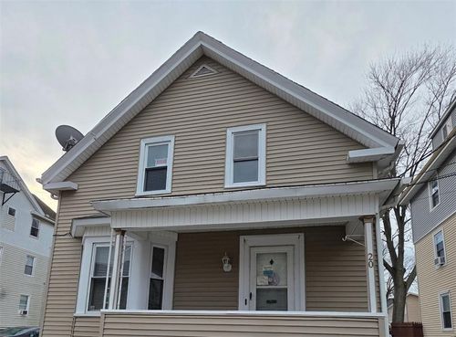 2-20 Pendleton St, Cranston, RI, 02920-6813 | Card Image