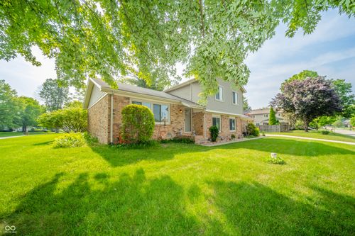 1111 Pendle Hill Ave, Pendleton, IN, 46064-9123 | Card Image