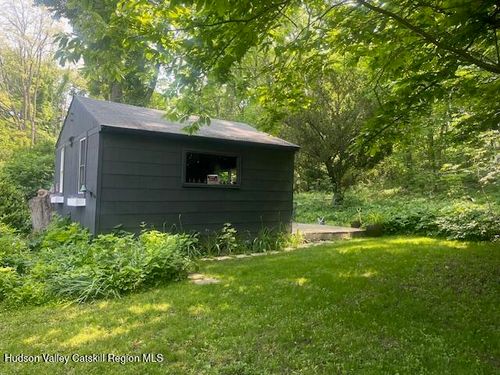 40 N Mountain Rd, Copake Falls, NY, 12517-5342 | Card Image