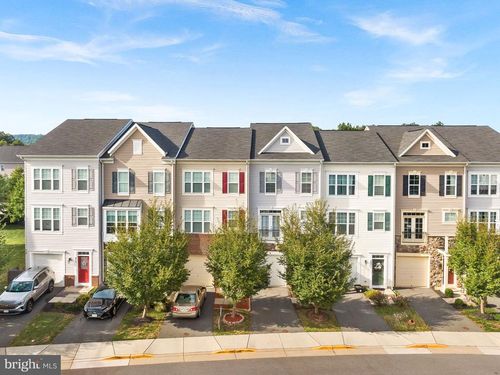207 Miles Hawk Ter, PURCELLVILLE, VA, 20132-9678 | Card Image
