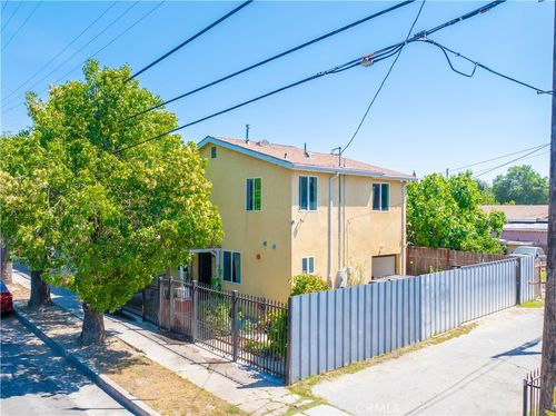 1950 E 97th St, Los Angeles, CA, 90002-3103 | Card Image