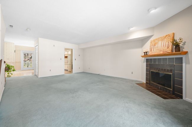 UNIT-8G - 20 Wolf Hill Rd, Condo with 2 bedrooms, 3 bathrooms and 2 parking in Wolcott CT | Image 13