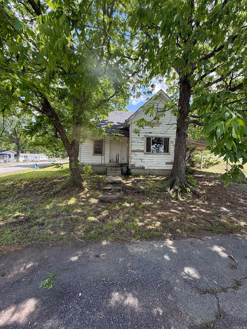 1220 Gum St, North Little Rock, AR, 72114-4125 | Card Image