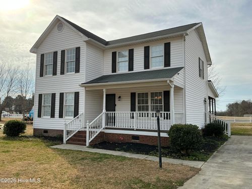 105 Carriage Ct, Dunn, NC, 28334-8342 | Card Image