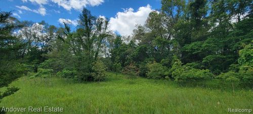 000B Kingsbury Rd, Delton, MI, 49046 | Card Image