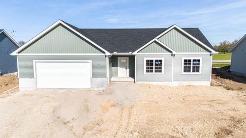 1744 Kyle Cir, Beloit, WI, 53511-8895 | Card Image