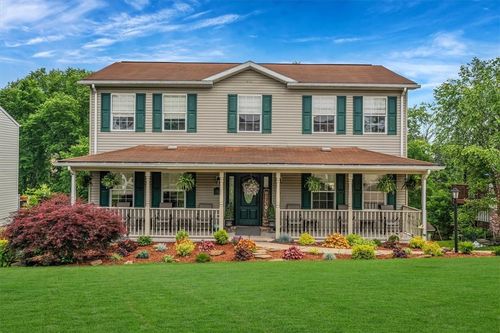 2616 Chalet Ln, South Park, PA, 15129 | Card Image