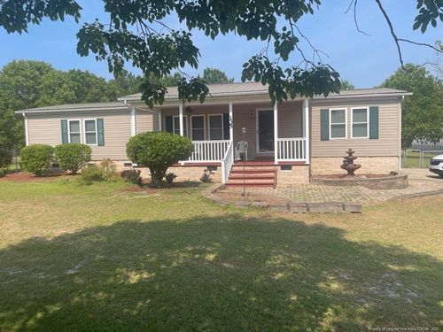 135 Dilligaf Ct, Raeford, NC, 28376-9202 | Card Image