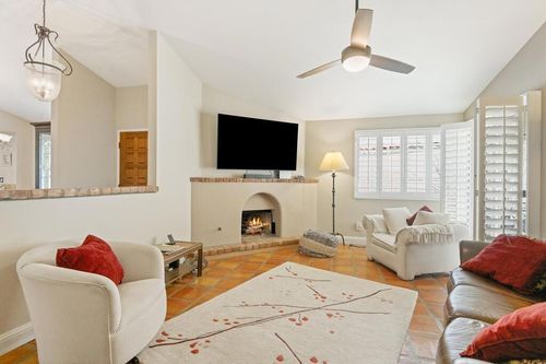 43560 Calle Las Brisas W, Palm Desert, CA, 92211-8294 | Card Image