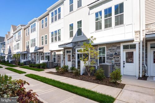 8203 Donatello Dr, PRINCETON, NJ, 08540-0624 | Card Image