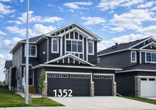 1352 Scarlett Ranch Blvd, Carstairs, AB, T0M0N0 | Card Image