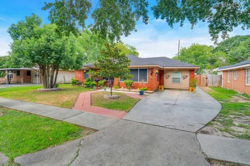 1912 Monroe Dr, Pasadena, TX, 77502-2554 | Card Image