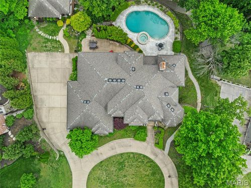 12932 Sunset Bluff Ct, Saint Louis, MO, 63127-1303 | Card Image