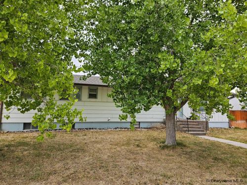 650 Simkins Ave, Pine Bluffs, WY, 82082-5148 | Card Image