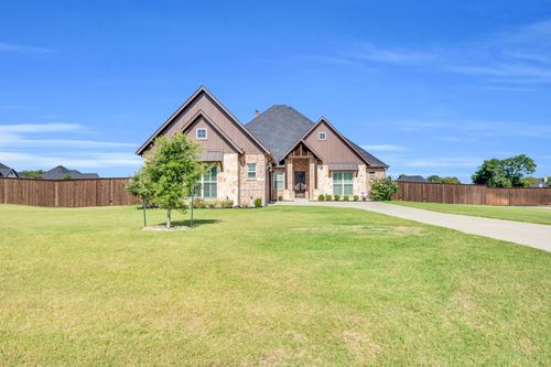 1111 Hayfield Dr, Midlothian, TX, 76065-8717 | Card Image