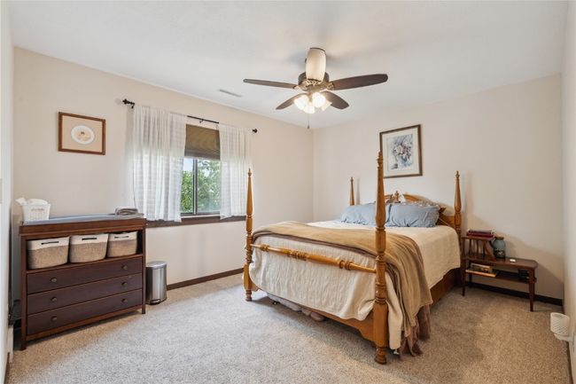 APT-14 - 1015 Woodland Heights Ct Se, Condo with 2 bedrooms, 1 bathrooms and null parking in Cedar Rapids IA | Image 12