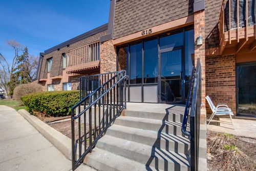 1c-615 Tralee Ct, Schaumburg, IL, 60193-3244 | Card Image
