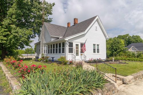 125 N 10th St, New Castle, IN, 47362-4709 | Card Image
