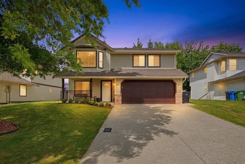 31015 Upper Maclure Rd, Abbotsford, BC, V2T5J5 | Card Image