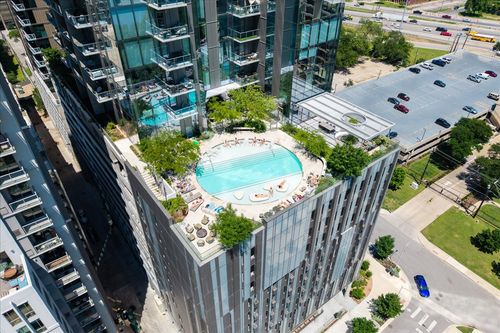 1609-44 East Avenue, Austin, TX, 78701 | Card Image