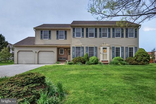 213 Stone Creek Rd, LANCASTER, PA, 17603-9434 | Card Image