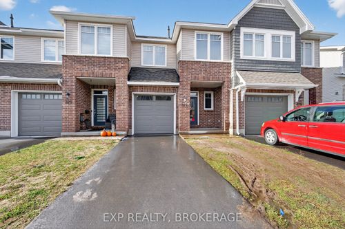 327 Buckthorn Dr, Kingston, ON, K7P0S1 | Card Image