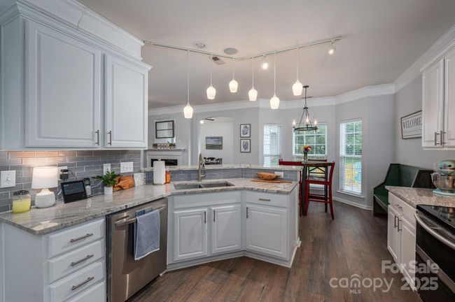 7905 Sedgebrook Dr E, House other with 4 bedrooms, 3 bathrooms and null parking in Stanley NC | Image 9
