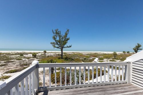 17 Seawatch Dr, BOCA GRANDE, FL, 33921-1186 | Card Image