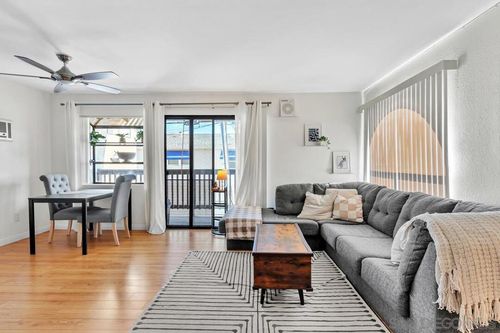 7-4725 35th St, San Diego, CA, 92116-2461 | Card Image
