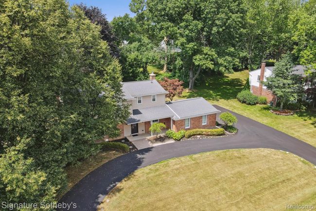39-2200-Brenthaven-Dr-Bloomfield-Hills-MI-48304-WindowStill-03.jpg | Image 42