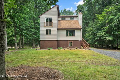 148 Sandlewood Dr, East Stroudsburg, PA, 18301-6969 | Card Image