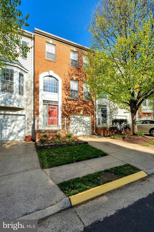 4112 Flower Box Ct, FAIRFAX, VA, 22030-6047 | Card Image