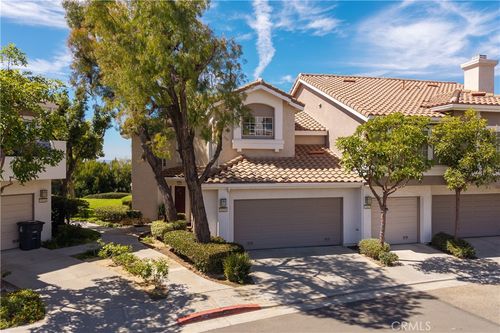 1029 S Dewcrest, Anaheim, CA, 92808 | Card Image