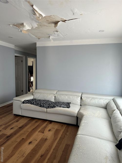 19970 Keystone St, Detroit, MI, 48234-2364 | Card Image