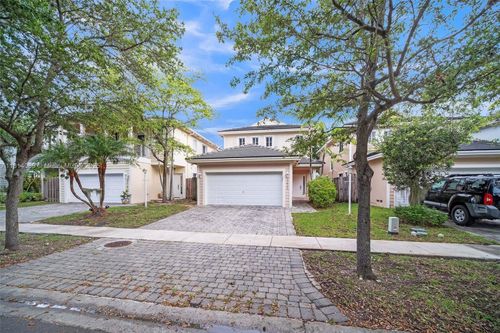 3223 Se 2nd Dr, Homestead, FL, 33033-7148 | Card Image