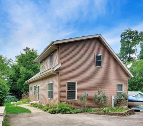 809 Spruce Street, Twin Lakes, WI, 53181 | Card Image