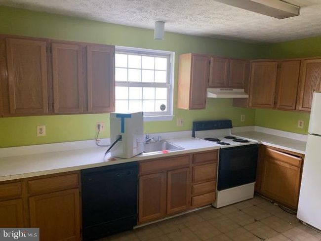 1 Beth Ct, House other with 2 bedrooms, 2 bathrooms and null parking in OWINGS MILLS MD | Image 4