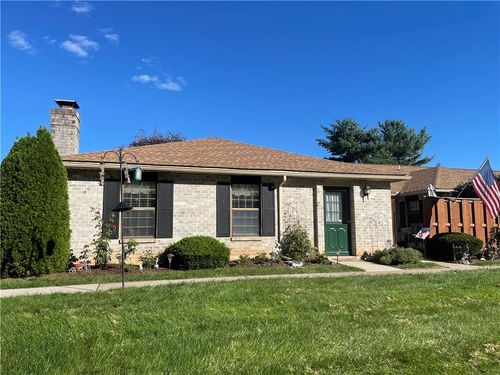 485-2742 Rolling Green Pl, Macungie, PA, 18062-1438 | Card Image