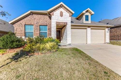 2408 Buchanan Ln, Forney, TX, 75126-2778 | Card Image