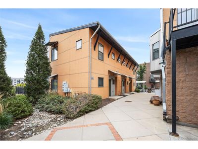 2 - 3187 Blake St, Home with 1 bedrooms, 1 bathrooms and null parking in Denver CO | Image 2