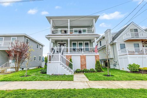 1749 Bay Ave, Ocean City, NJ, 08226-3056 | Card Image