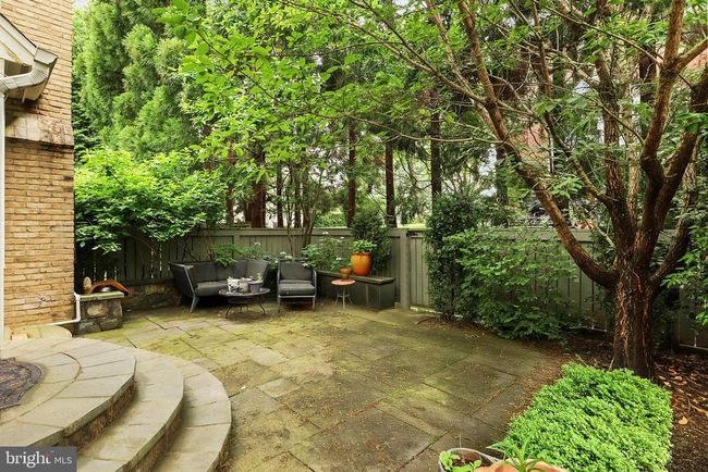 1564 Mclean Commons Ct, Townhouse with 3 bedrooms, 4 bathrooms and null parking in MCLEAN VA | Image 40