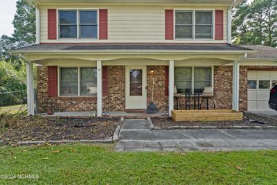 406 Greenbriar Drive-22 | Image 1