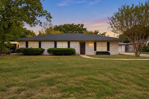 3800 Windridge Dr, Bryan, TX, 77802-4529 | Card Image