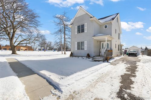 31569 Beechwood Avenue, Garden City, MI, 48135 | Card Image