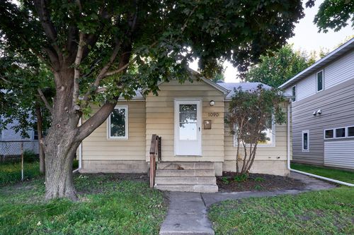 1090 11th Ave Se, Minneapolis, MN, 55414-2302 | Card Image