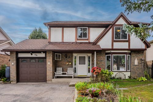 136 St Jerome Cres, Kitchener, ON, N2C2L2 | Card Image