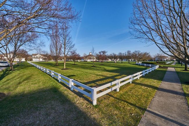 6162 Stonewalk Ln, Condo with 2 bedrooms, 2 bathrooms and null parking in New Albany OH | Image 28